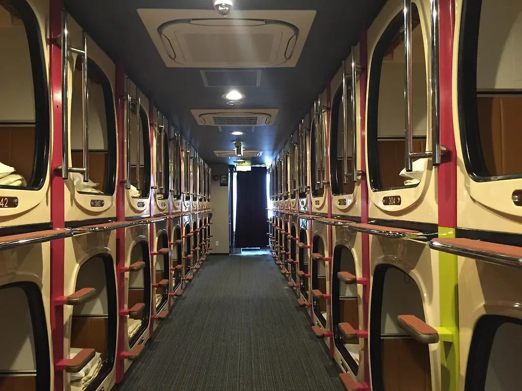 Oyo Hotel Tetora Akabane طوكيو فندق-كبسولة